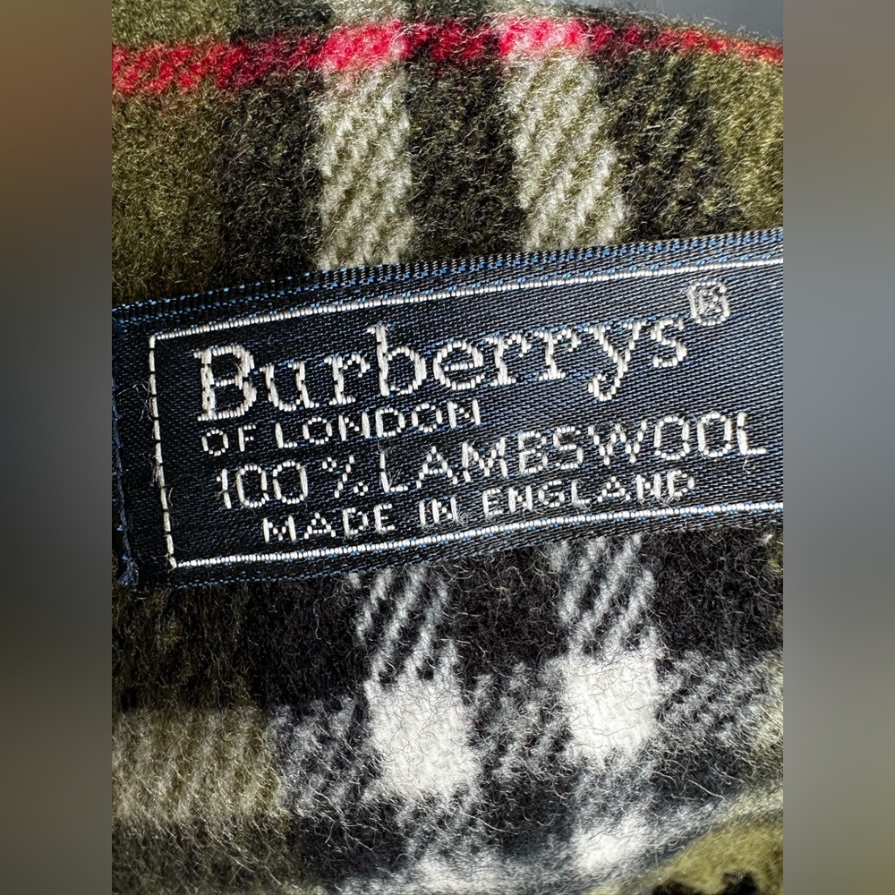 Burberrys Olive Green Plaid Lambswool Scarf (Unisex) - Picture 2 of 8